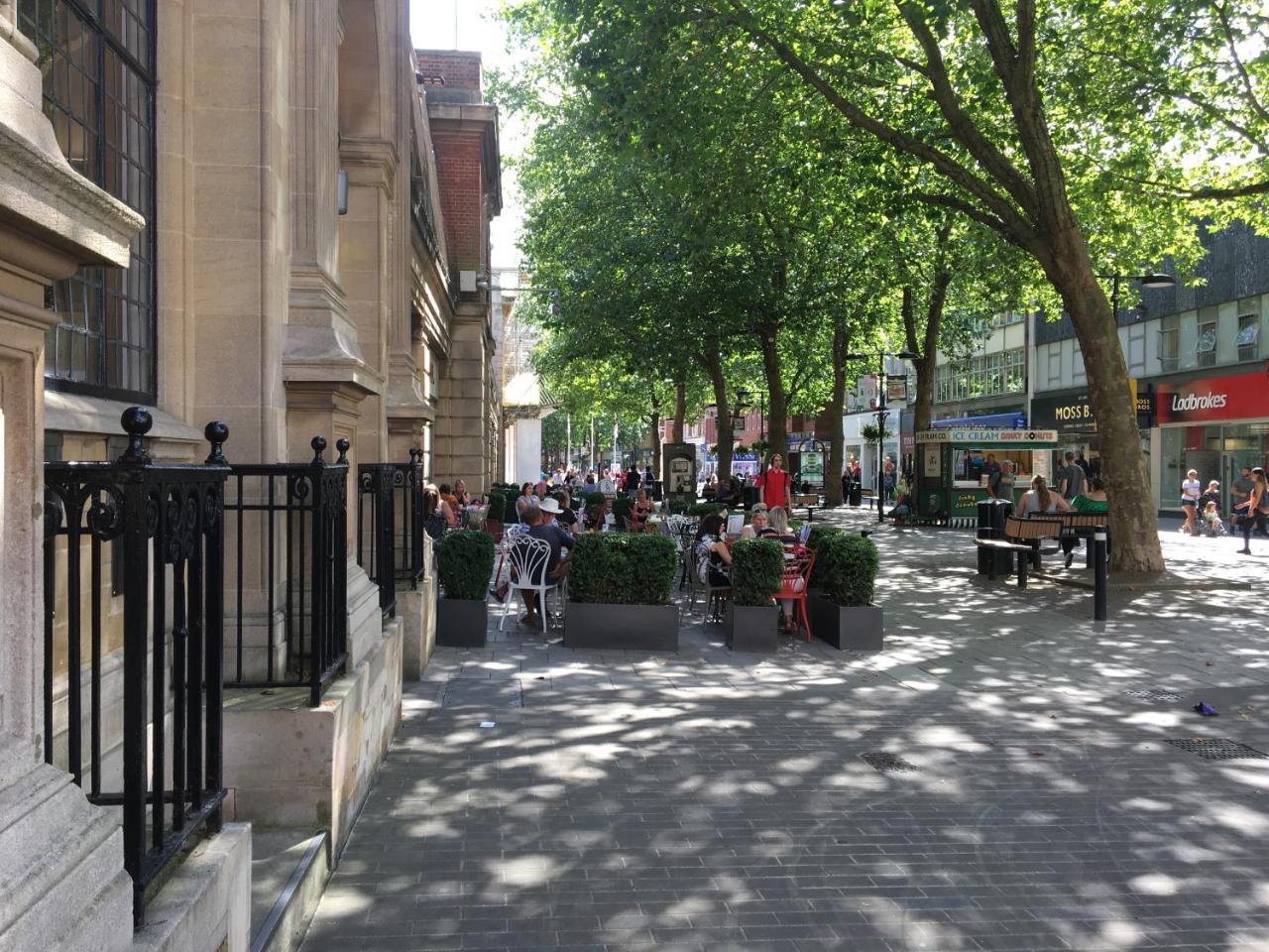 Fantastic Hampton Centre Stay Peterborough Extérieur photo