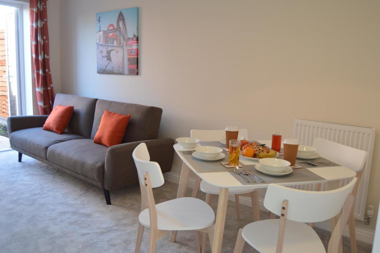 Fantastic Hampton Centre Stay Peterborough Extérieur photo